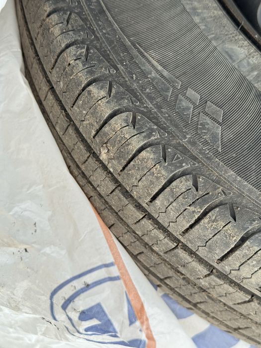 Покришка с дискам 14