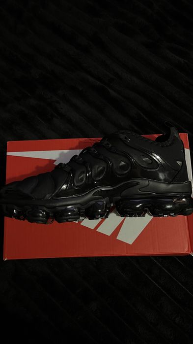 Nike Vapormax Plus 43