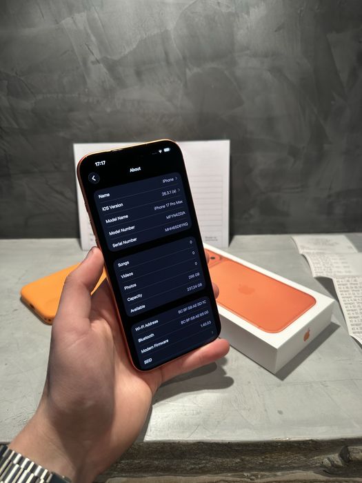 КАТО ЧИСТО НОВ Iphone 17 Pro Max Orange + 2г Гаранция