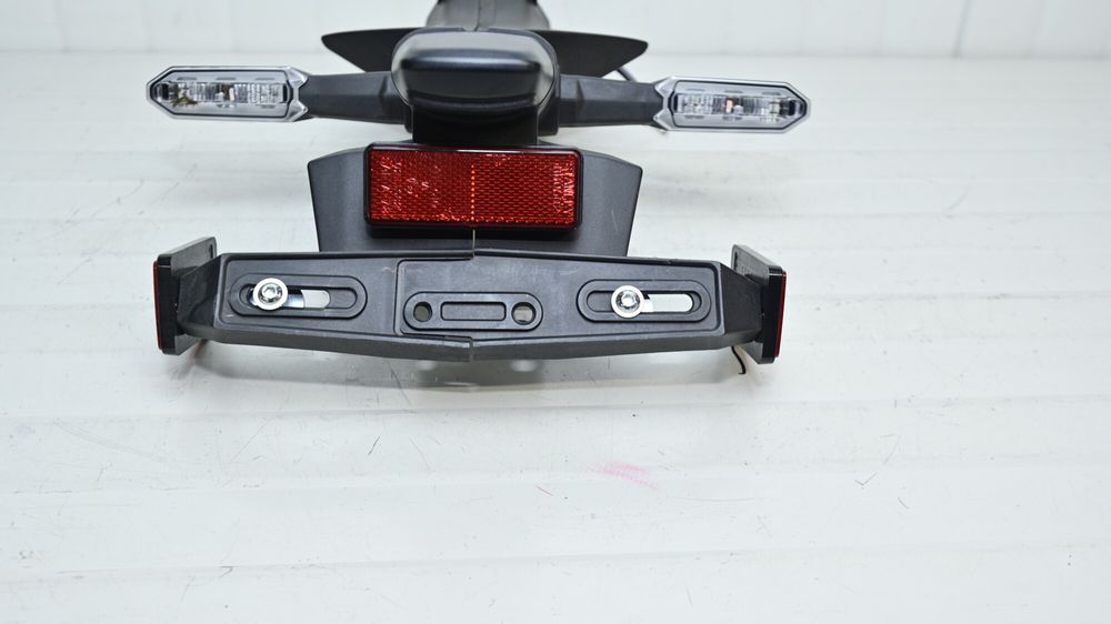 Suport Numar Inmatriculare Cu Semnalizari Kawasaki Z900 2020 - 2024