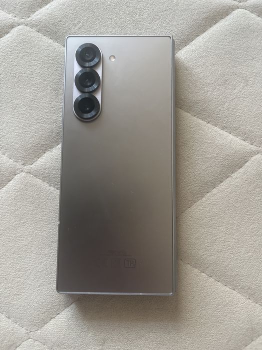 Samsung Galaxy z Fold 6