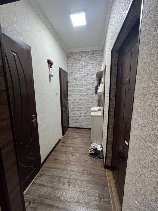 Квартира 1в2/1/4 Ялангач, Ориентир: школа 190 «можно под офис »