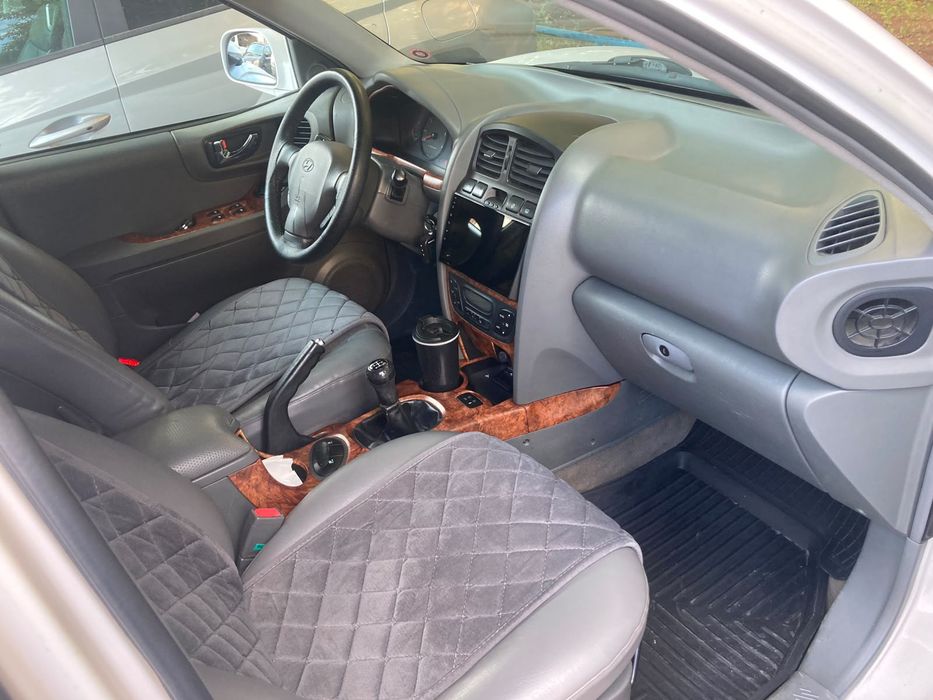 Продам Hyundai Santa fe