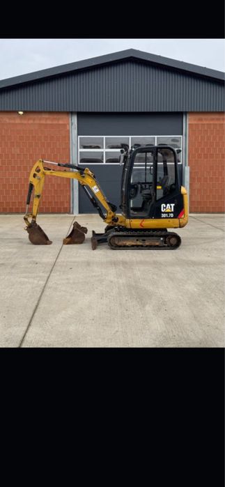 Cat  301.7D 2to  Motor Yanmar