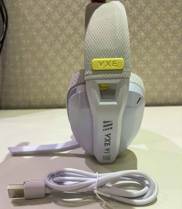 Беспроводные наушники