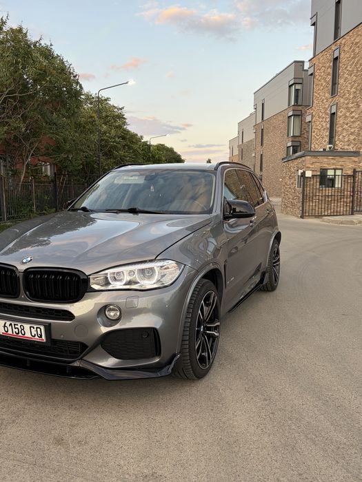 Продается автомобиль BMW X5 2014
