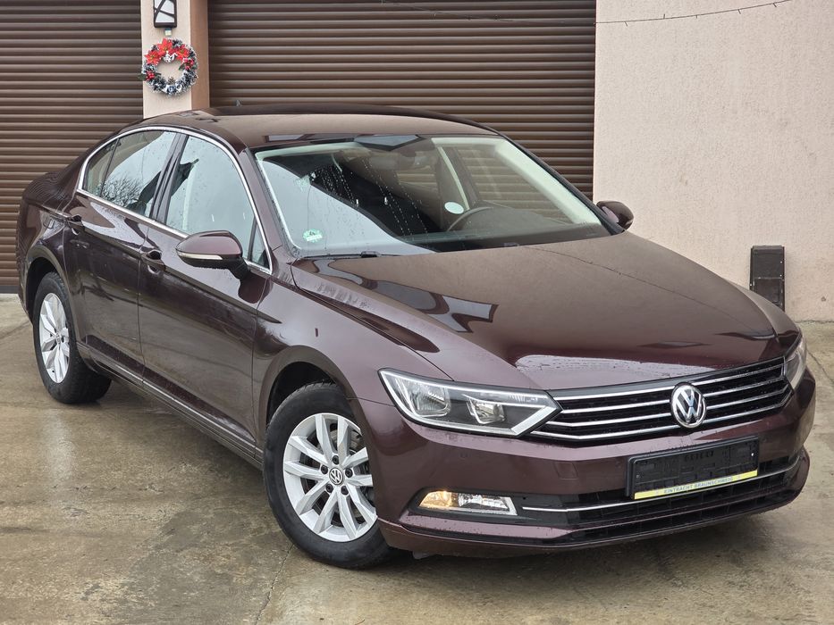 Volkswagen Passat B8 2015 - 88.000KM CERTIFICATI ! -1.4 Benzina / NAVI