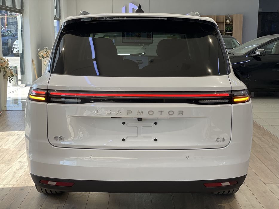 Leapmotor c16 2 dop opsiya