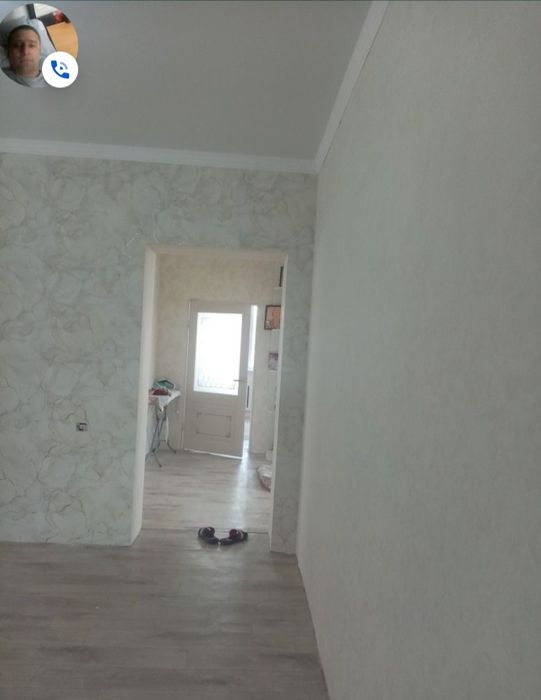 Поклейка обоев багеты