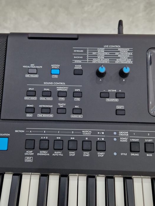 Orga yamaha psr e473