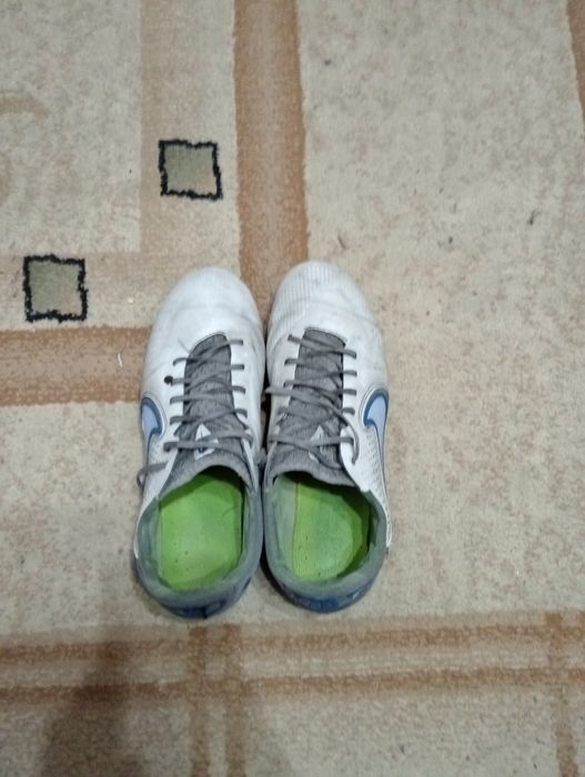 Продам бутсы, Город Сатпаев