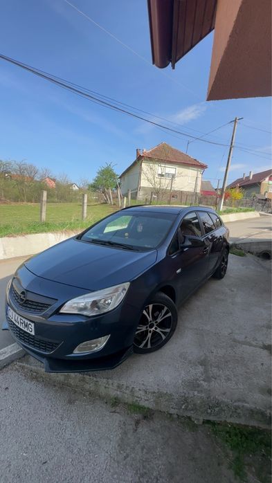 Opel Astra J 1.7CDTI