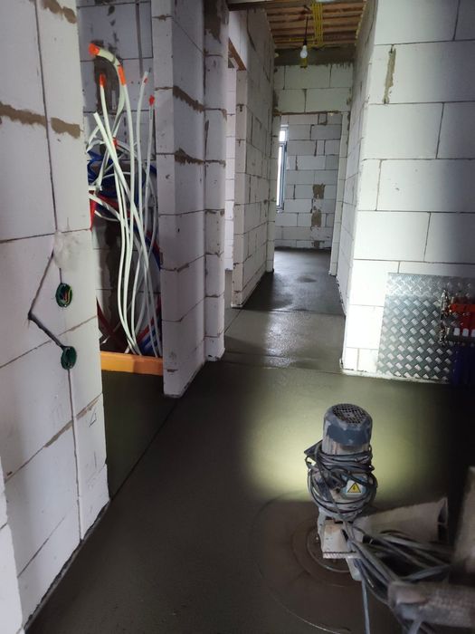 полусухая стяжка  пола