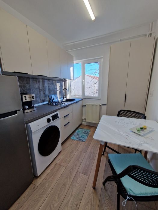 Ultracentral 2 camere Piata Tricolorului - proprietar