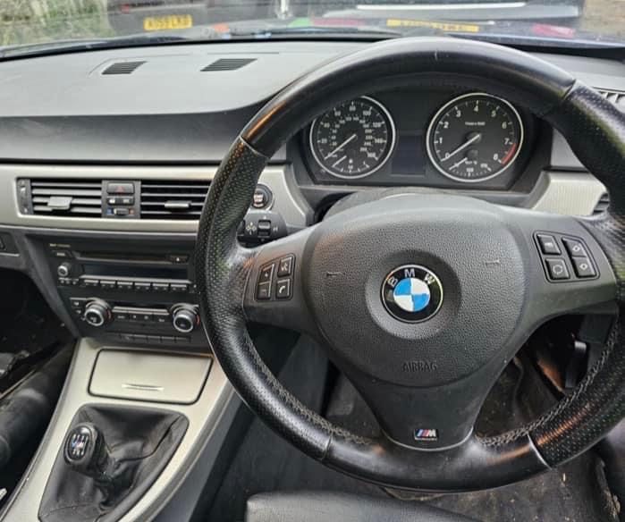 Dezmembrez BMW 330i E92 Lci 2011 3.0i N53