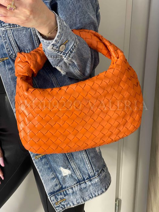 Geanta Bottega Veneta - Jodie Piele Poze Reale