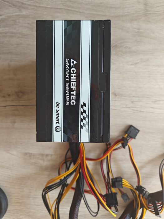 Sursa Chieftec GPS 500A8 500W