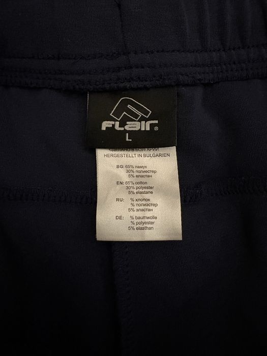 Flair къси панталони