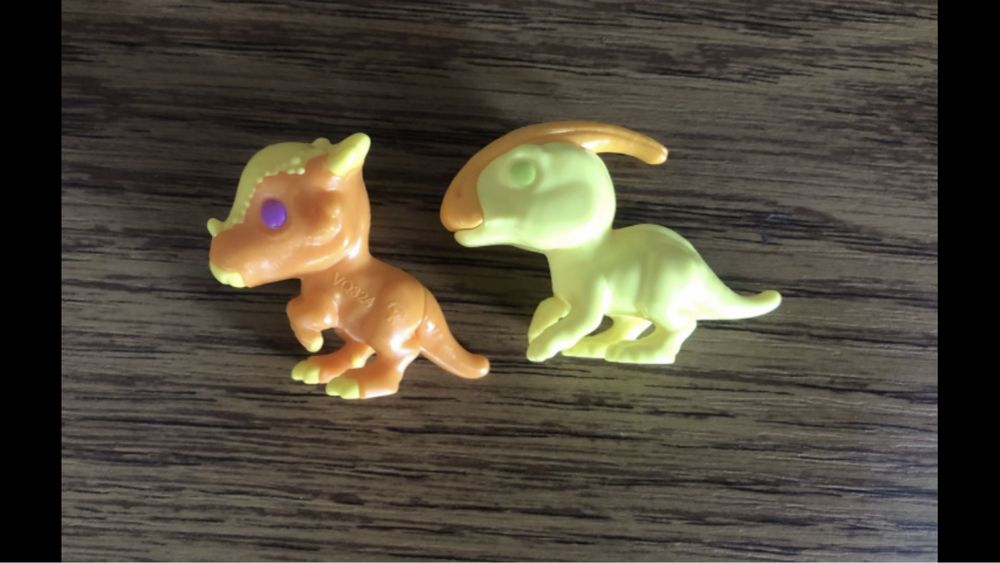 Figurine Stranger things Kinder Joy Harry si Jurassic world 2024