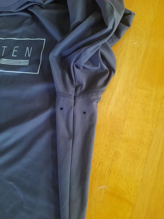 Футболка для фитнеса