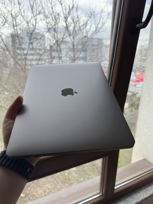 MacBook Pro 13 M1
