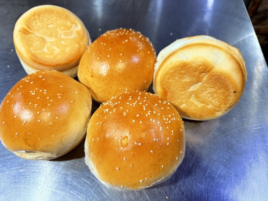 Фаст-фуд учун сифати а'ло даражадаги нон махсулотларини такдим этамиз!