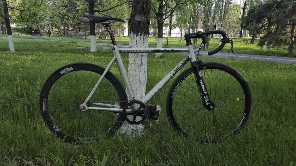Octachi Zeno masa  fixed bike