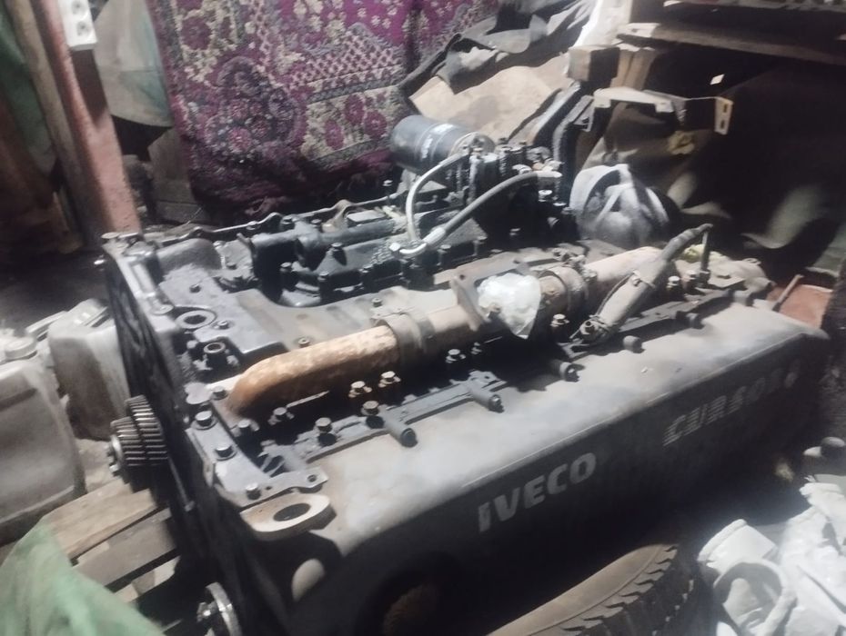 Продам двигатель Ивеко