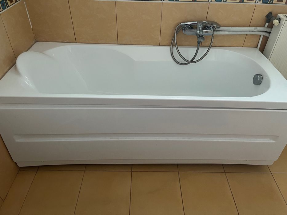 Cadă de baie, acril + poliuretan, 170 x 70 cm