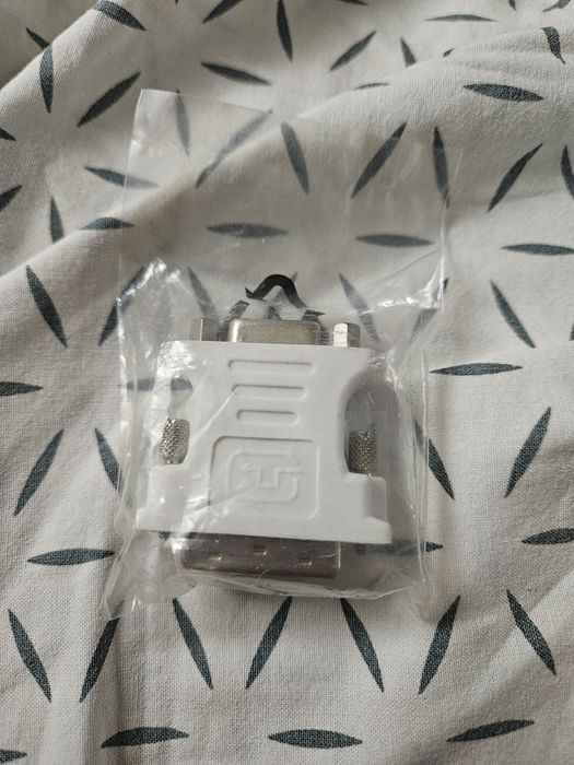 Adaptor video VGA DVI