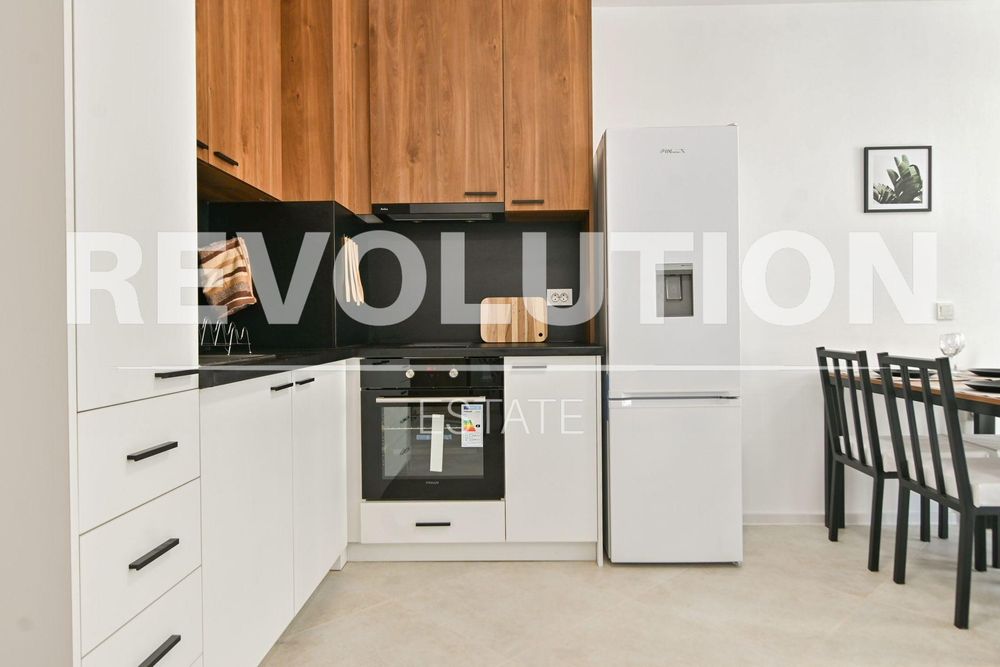 Продава се Двустаен апартамент в София, Надежда 2 - 57 кв.м за 1834 €/кв.м - Снимка #3