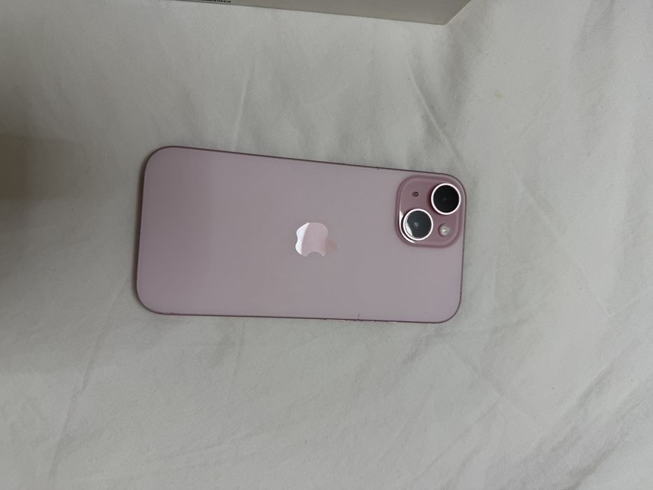 Продам Iphone 15 128гб