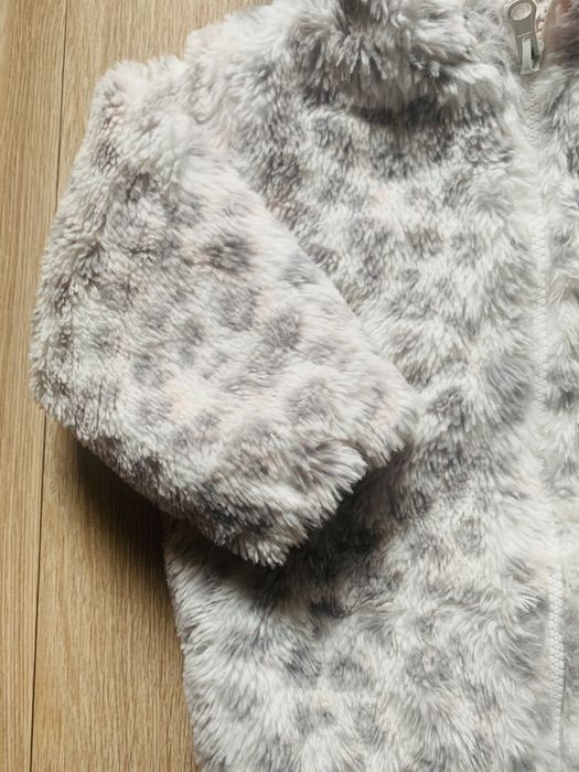 Пухено яке подарък шапка