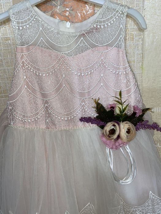 Продам платье