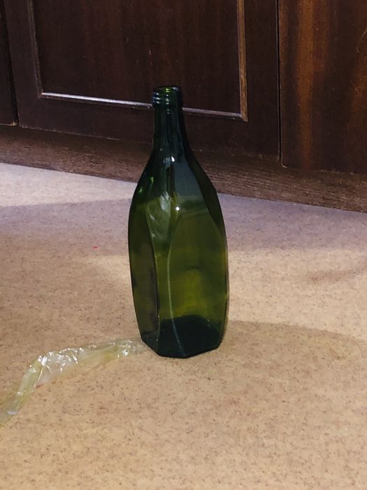 Бутылки для декора продам