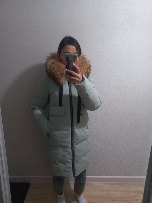 Продам женскую куртку