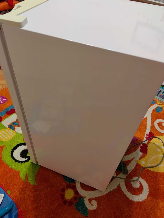 хладилник Crown DF 120A