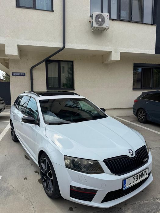 Vand Skoda Vrs, an 2015 , 184 de cai!