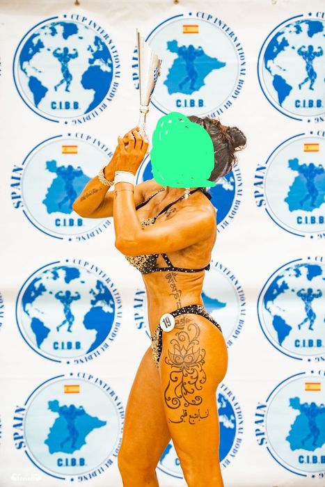 Costum  scena wellnes