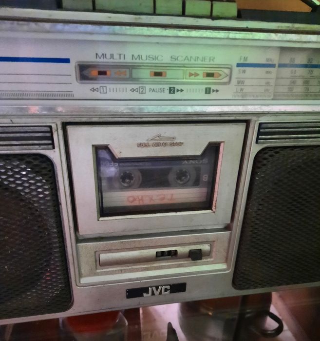 Радио касетофон JVC