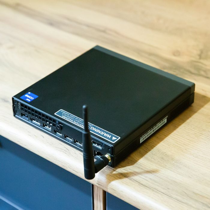 Продам Мини компьютер LENOVO ThinkCentre neo 50Q GEN 4.