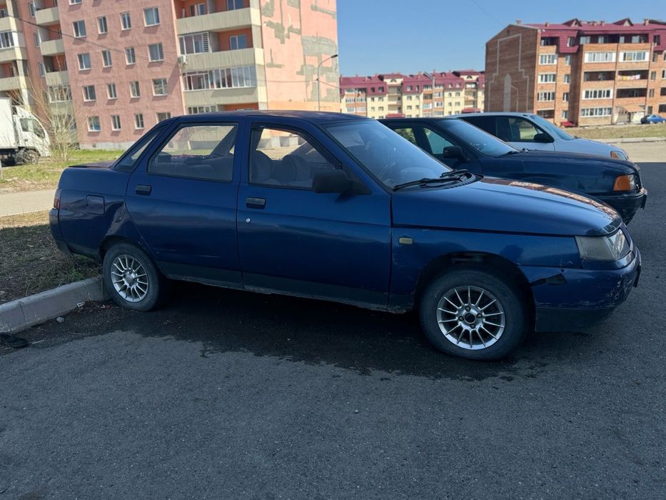 ВАЗ-2110, LADA 2000 года