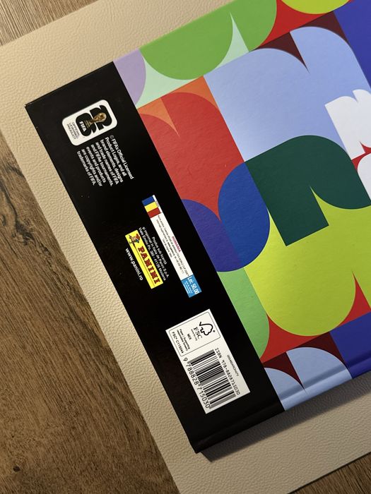 Vand Album Hardcover Panini World Cup 2026 + 627 de stickere fara dubluri - 750 lei