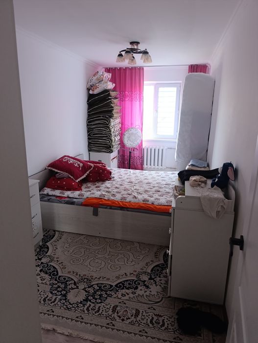 11 мкр 3 бөлмелі пәтер сатылады!!!