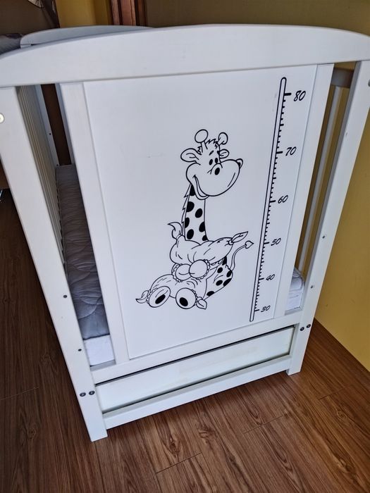 Pătuț lemn + saltea cocos, bonus lenjerie