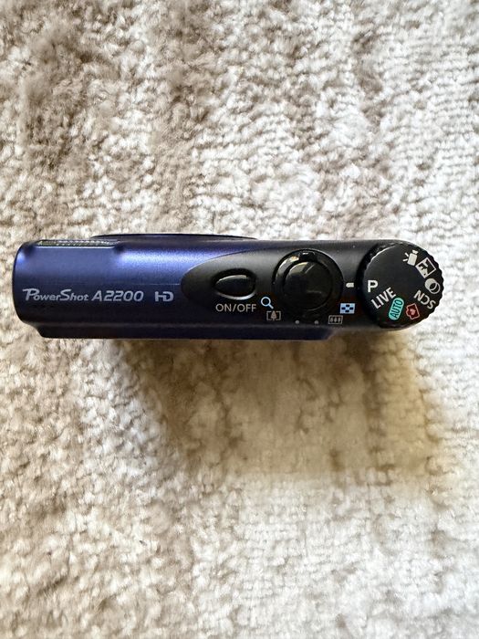 Canon Powershot A2200