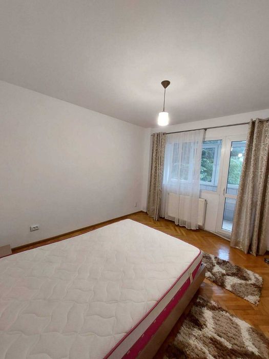 Ultracentral - Inchiriez apartament 2 cam - Podu Ros(10 min de Palas), semidecomandat, PROPRIETAR