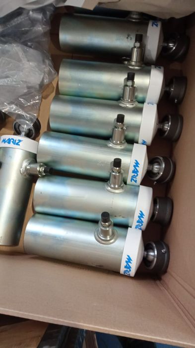Cilindrii basculare auto ITALIA tva inclus