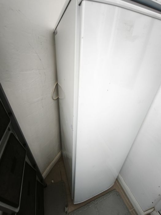 Морозильник Бирюса 416 175 л белый