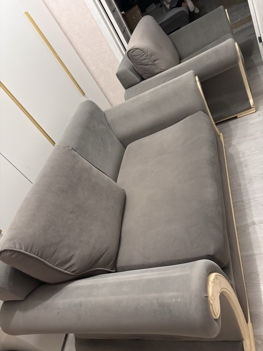 Диван и кресло бу